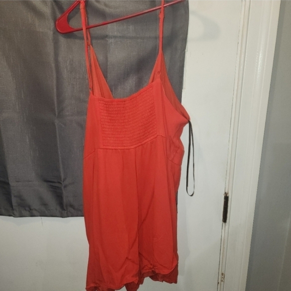 Forever 21 red/orange romper 3x - Picture 3 of 3